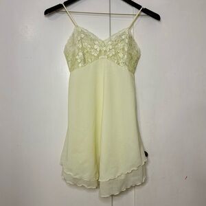 Vintage 90s Wacoal Pale Yellow Sheer Lace Chiffon Mini Slip Dress Nightgown